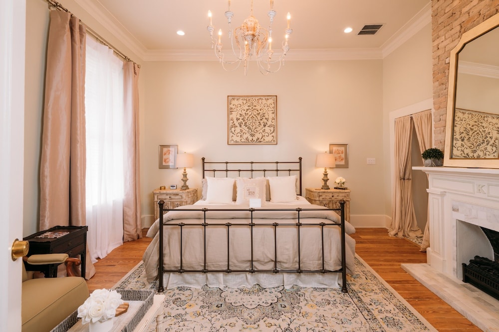 Sarah Reed Grand Suite