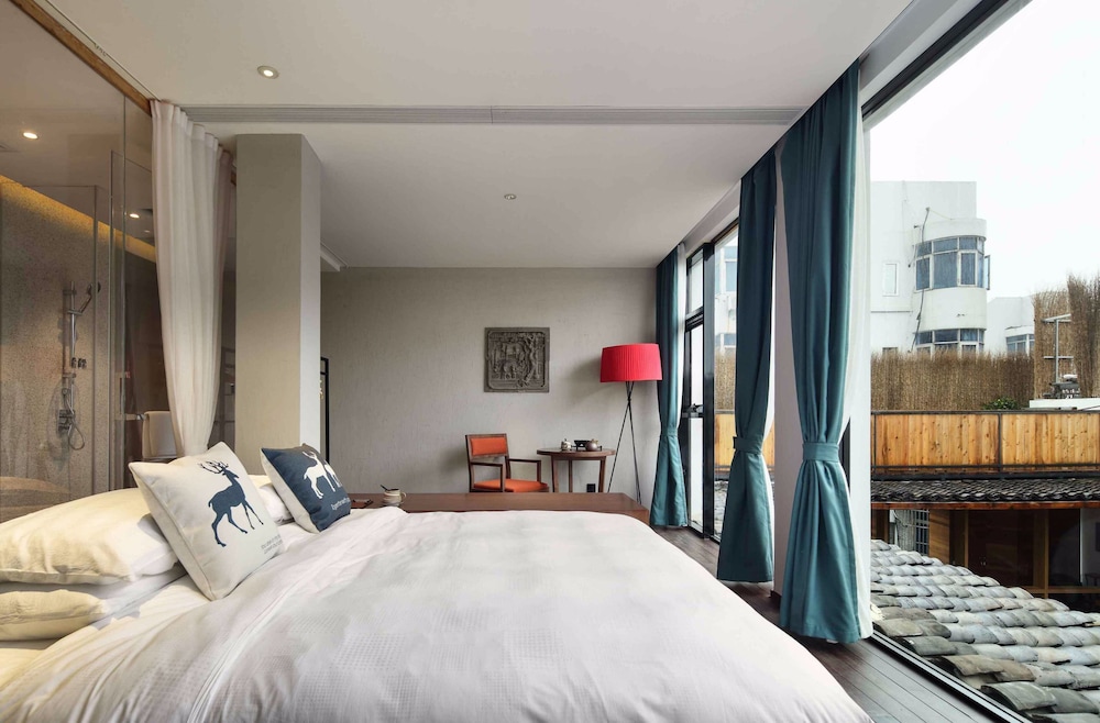 Elite Double Room, Garden View photo 3