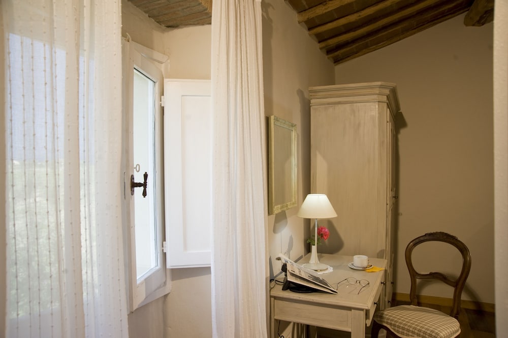 Standard Double Room, Annex Building (250 m) photo 3