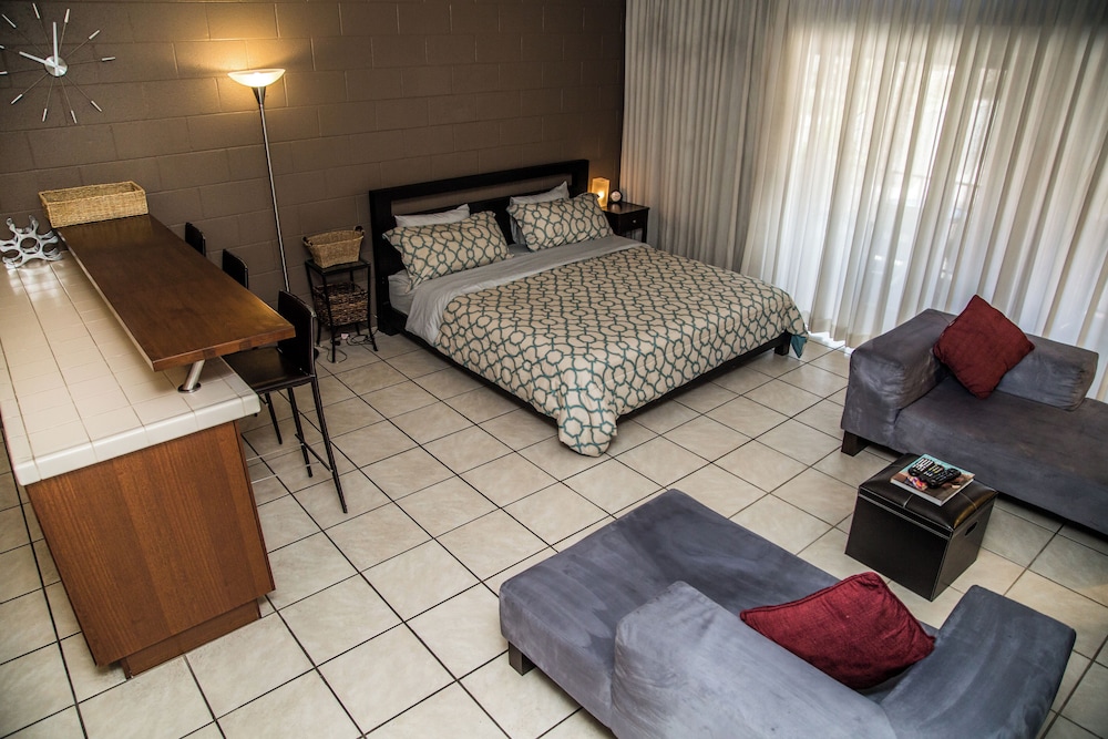 Room - Photo 1
