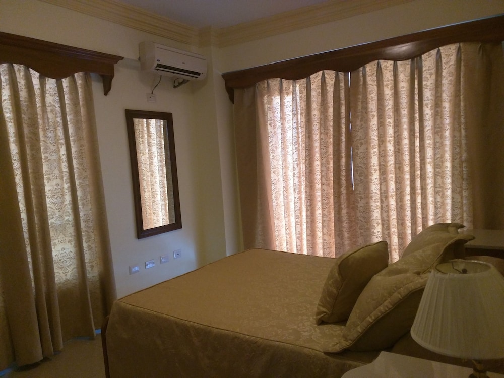 Quadruple Room, Beachfront photo 1