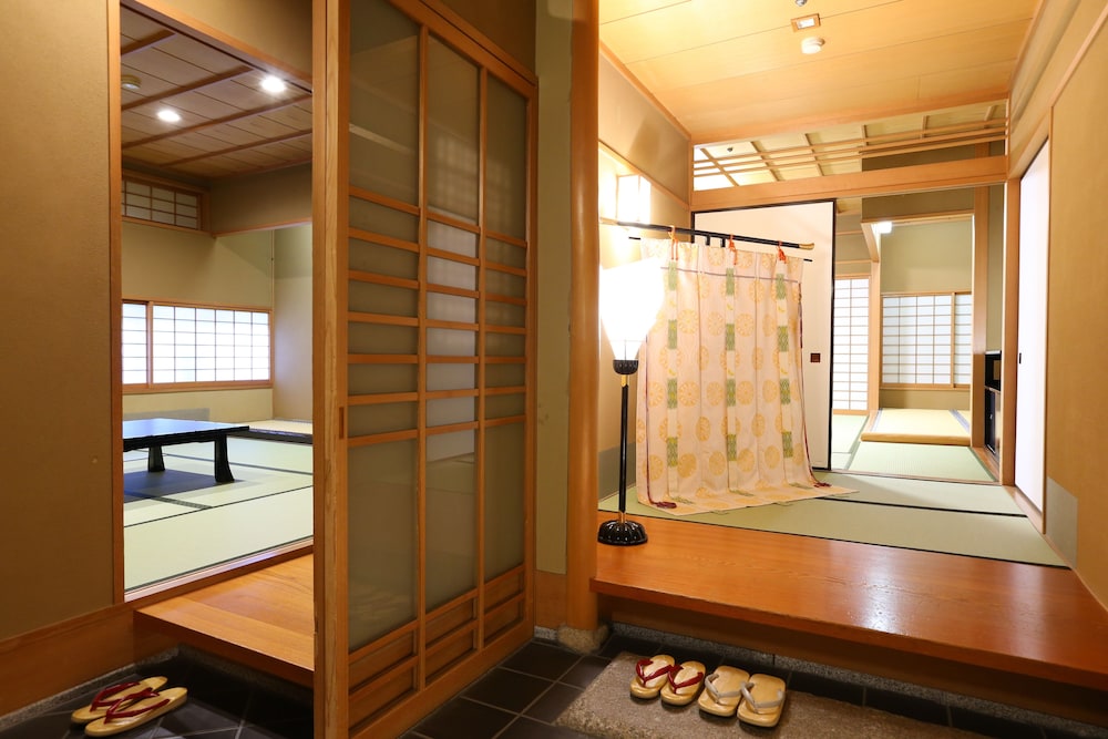 Geihinkan, Room With Open-Air Bath, Shunsyokou photo 3