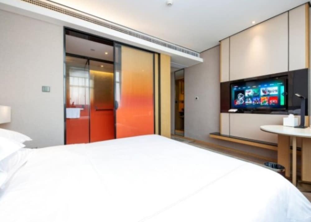 Deluxe Double Room photo 3