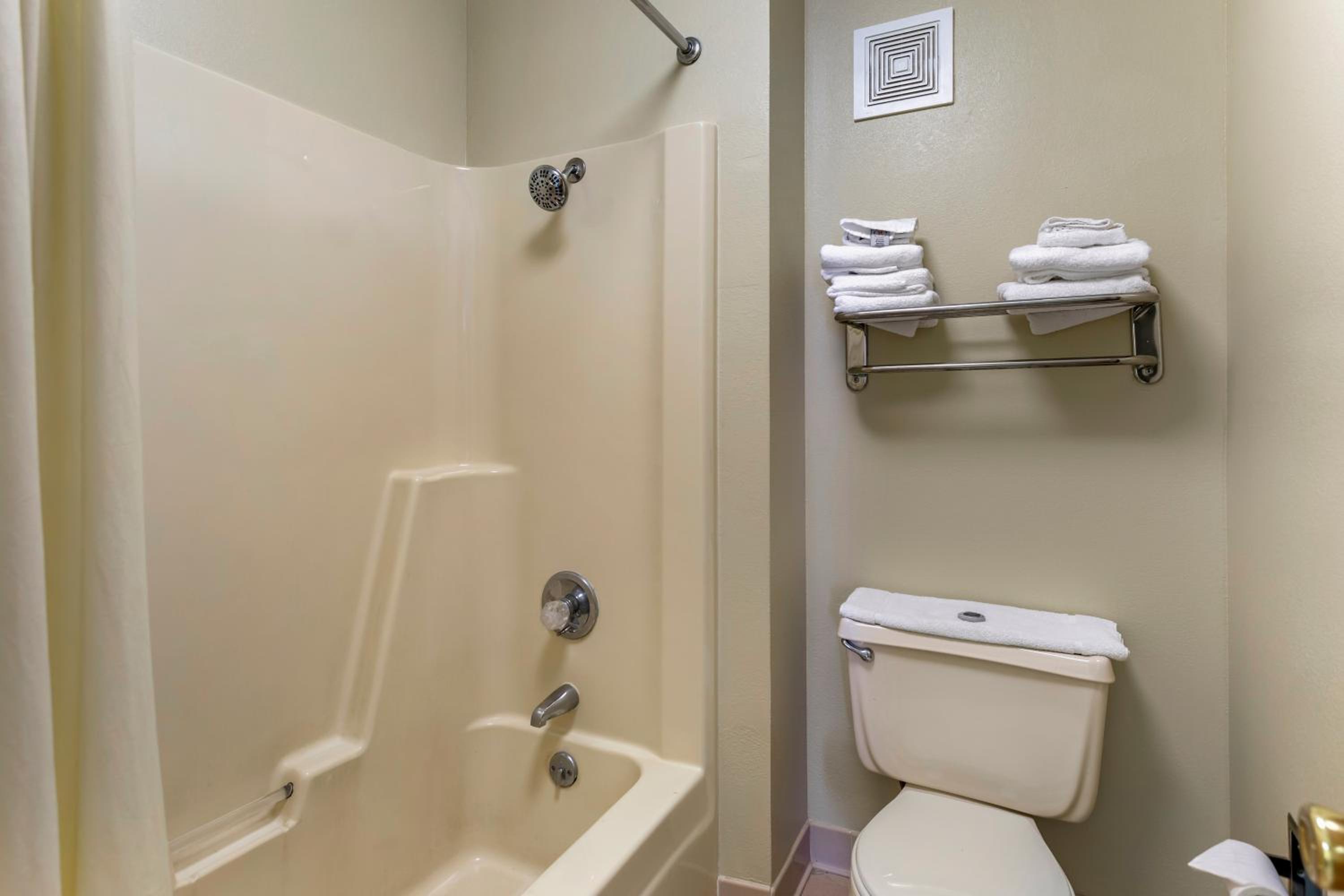 Standard Double Room - Photo 2