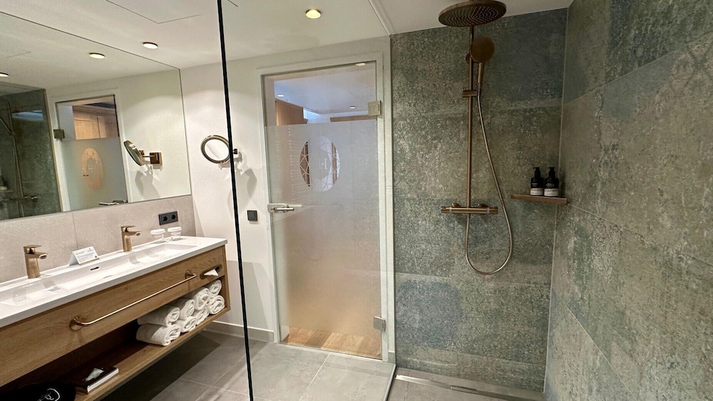 Premium Suite photo 2
