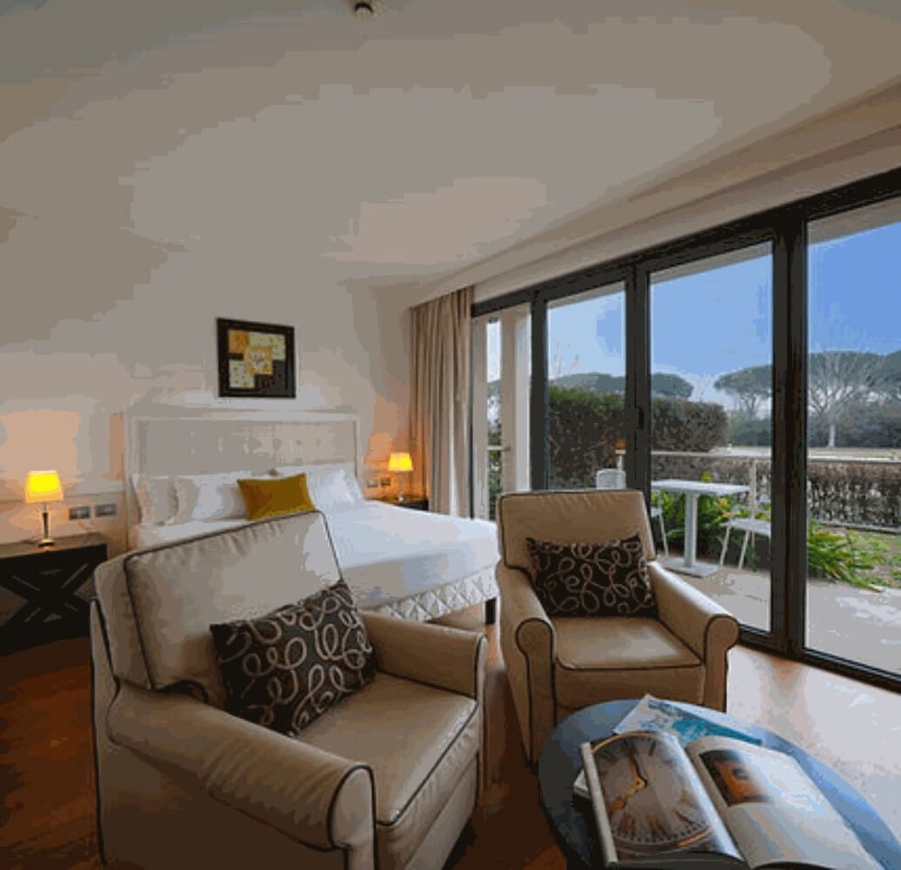 Family Room - Photo 1