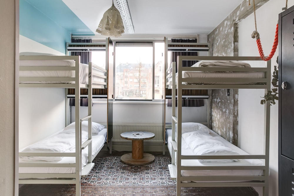 Deluxe Shared Dormitory photo 1