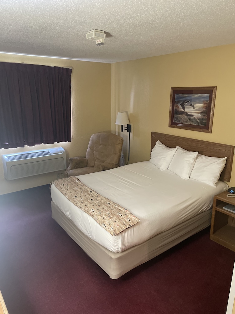 Standard Single Room, 1 Queen Bed, Accessible, Non Smoking photo 2