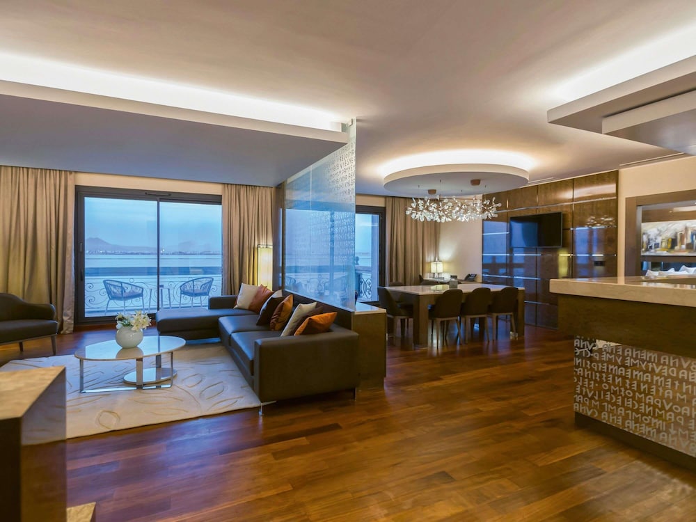 Presidential Suite, 2 Double Beds, Lake View