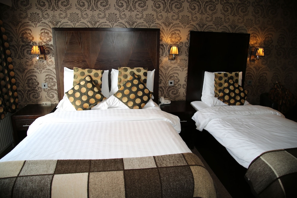 Deluxe Quadruple Room - Photo 5