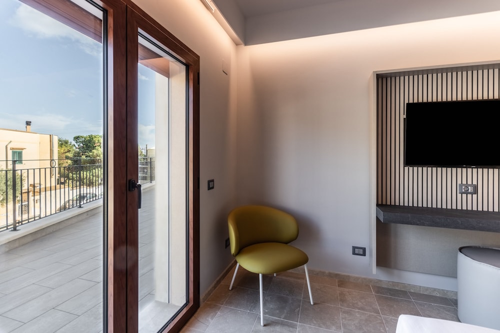Superior Room, Balcony - Photo 3
