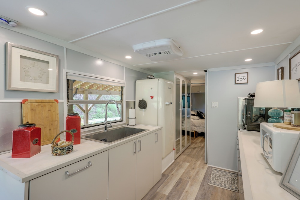 House (2 Bedrooms) photo 2