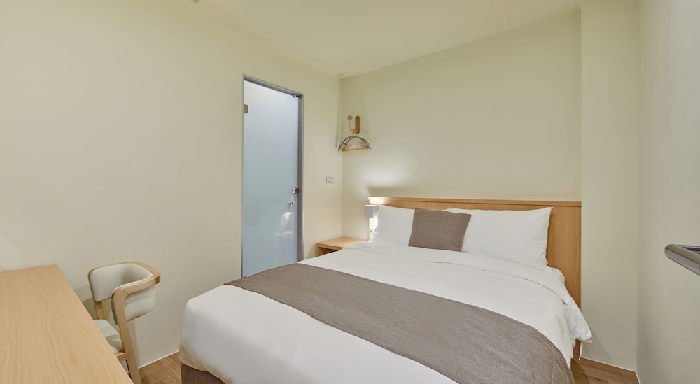 Economy Double Room, 1 Double Bed
