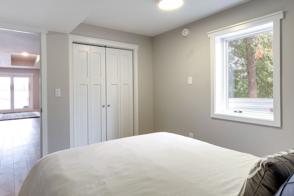 House (4 Bedrooms) photo 2
