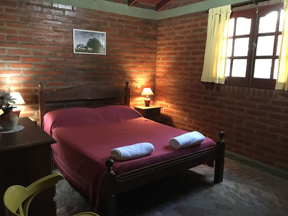 Classic Cottage, Multiple Beds, Mountain View photo 1