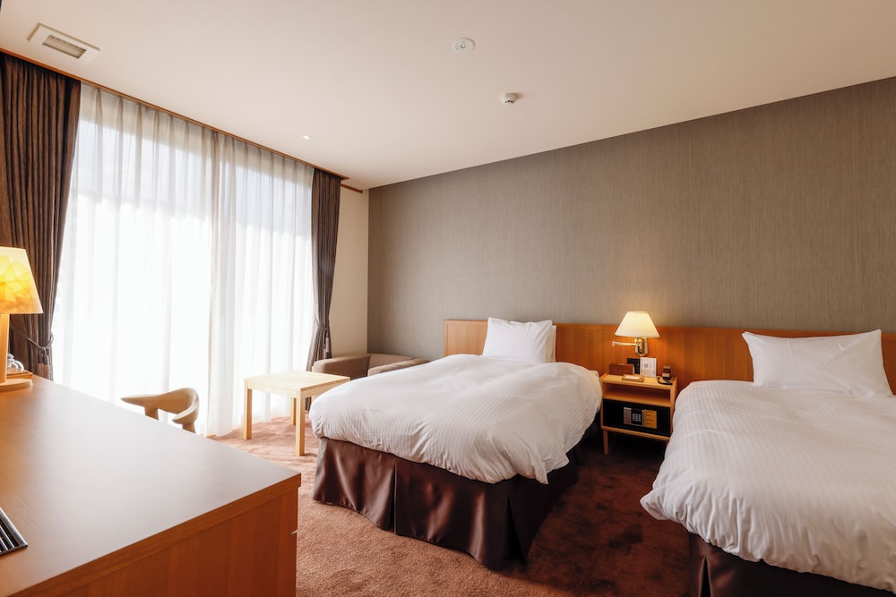 Standard Twin Room, Non Smoking - Photo 5