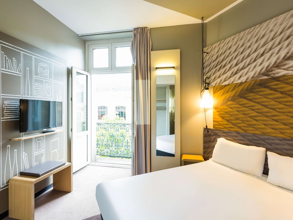 Superior Room, 1 Double Bed with Sofa bed (1 place) - Photo 1