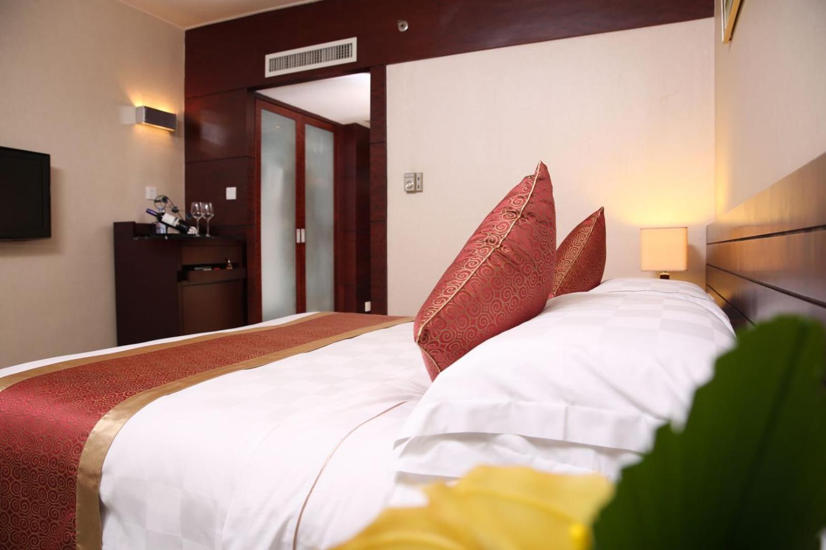Executive Double Room - Photo 8