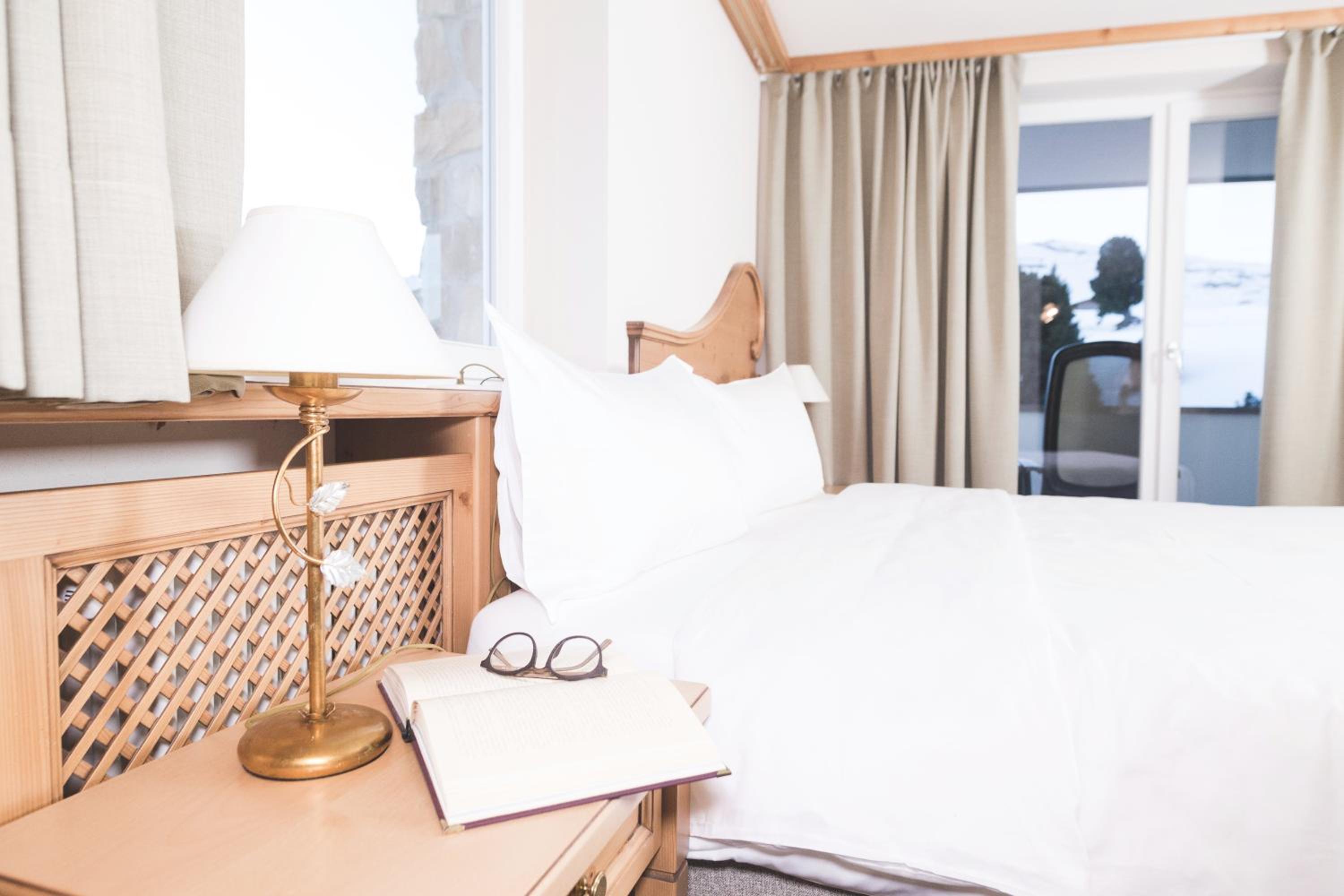 Deluxe Double Room with Balcony photo 3