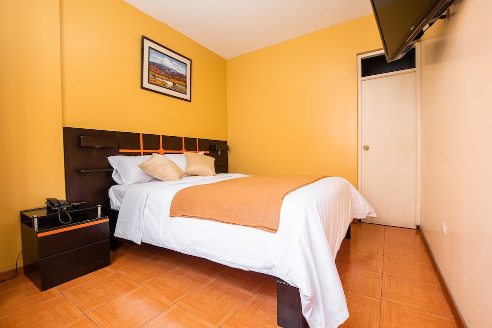 Habitacion Matrimonial photo 2