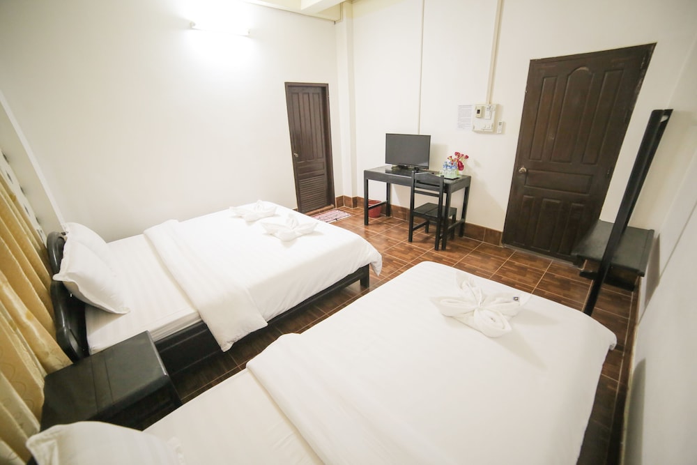 Quadruple Room photo 2