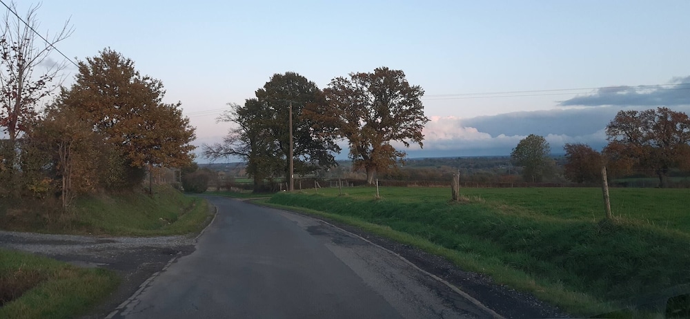 Schönes Charmantes Holzhaus, Foto 39