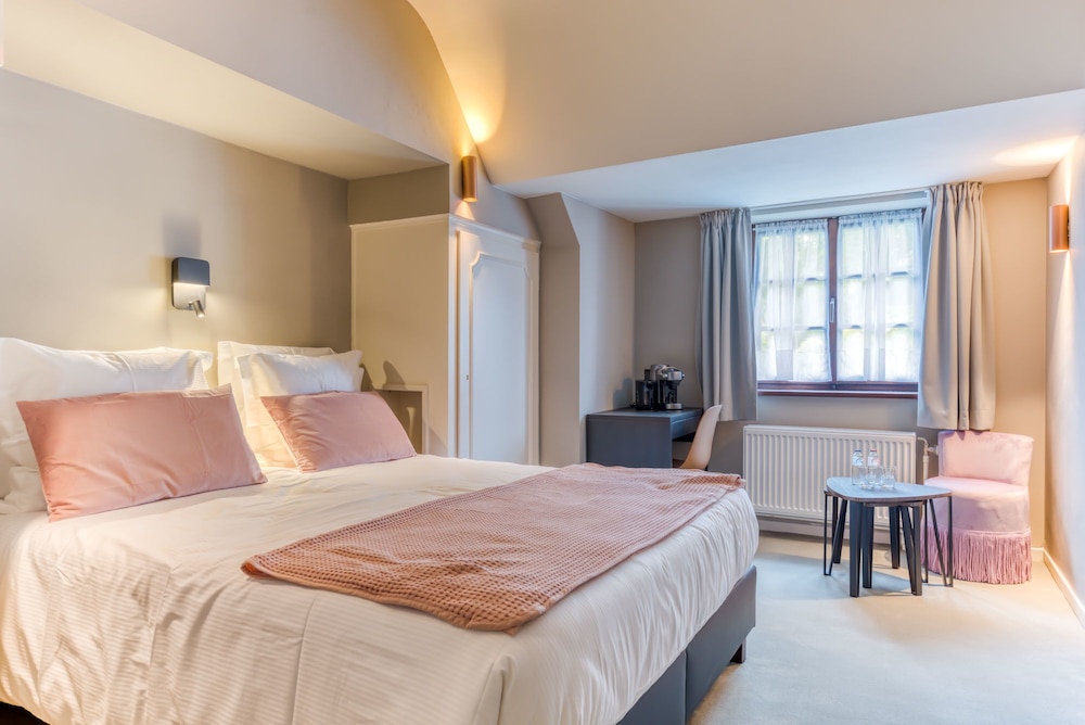 Standard Room photo 3