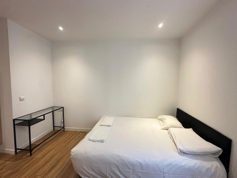 Basic Studio, Private Bathroom