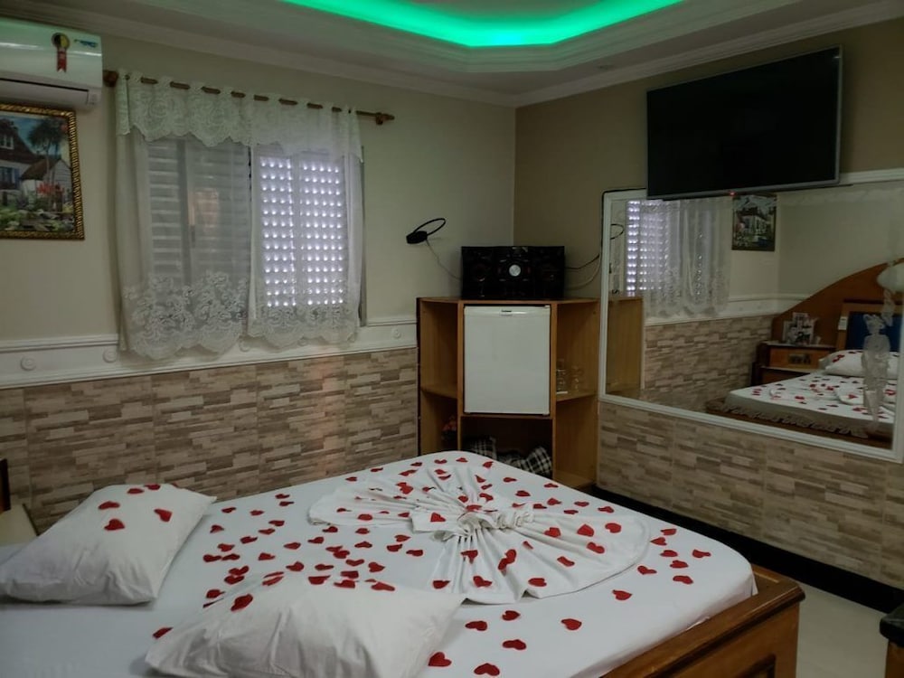 Suite (Ouro) photo 1