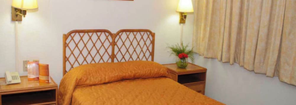 Standard Double or Twin Room, Balcony, Pool View