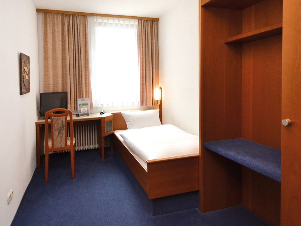 Economy Single Room photo 3