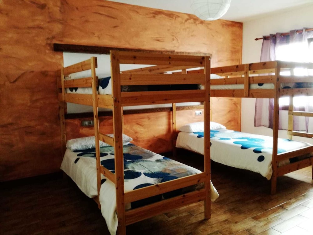 Shared Dormitory, Mixed Dorm, Shared Bathroom
