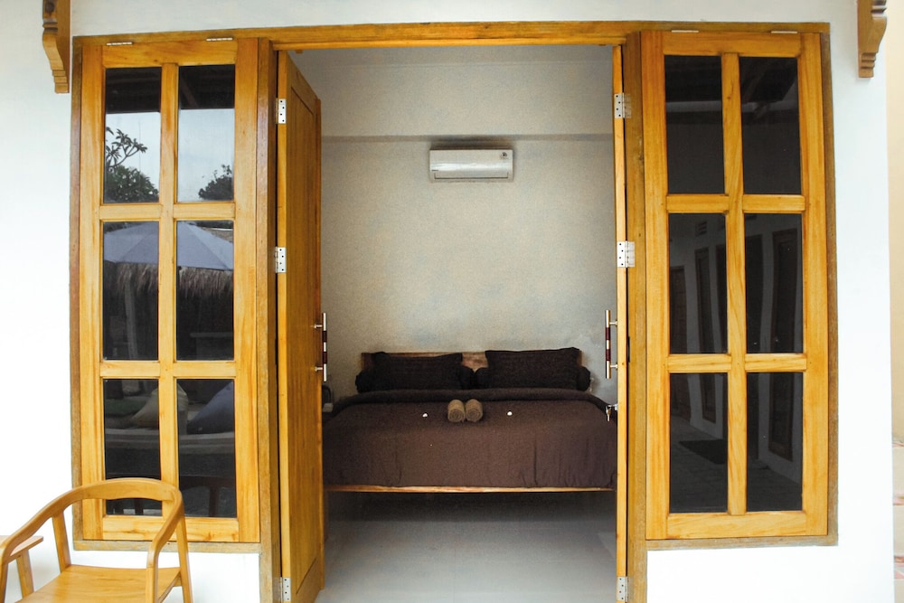 Deluxe Double Room, Pool View