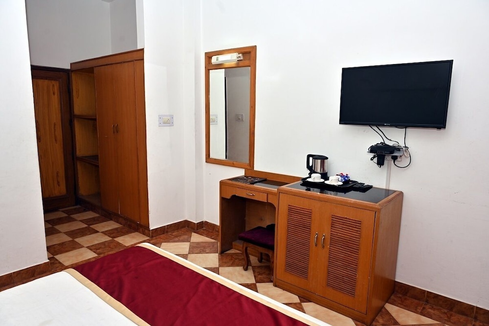 Deluxe Room - Photo 1