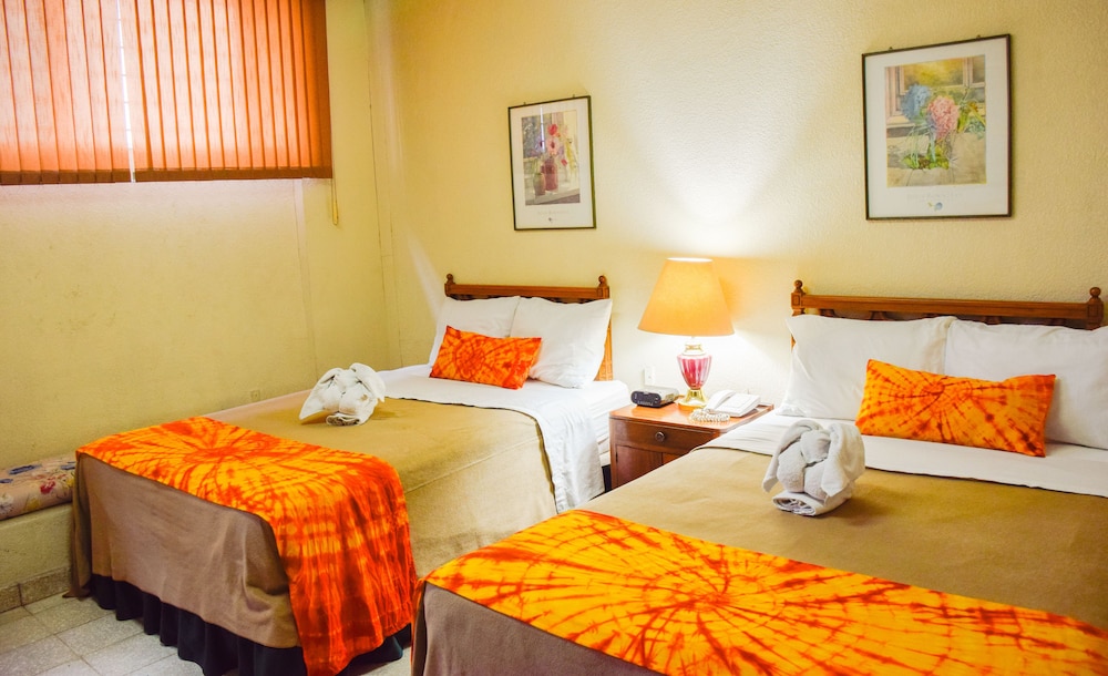 Standard Double Room, 2 Double Beds photo 2