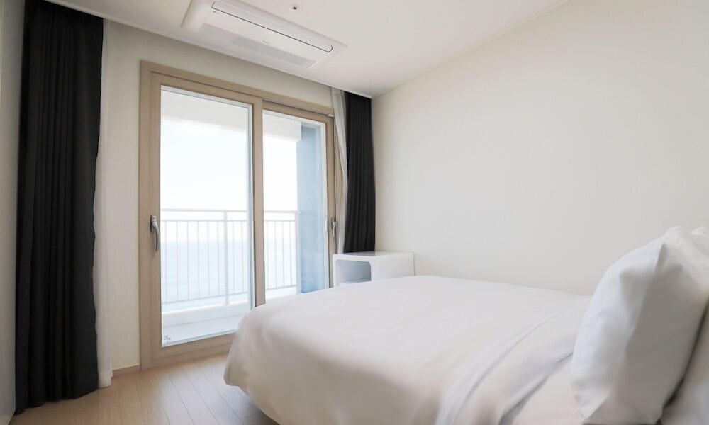 Standard Room, Ocean View - Photo 1