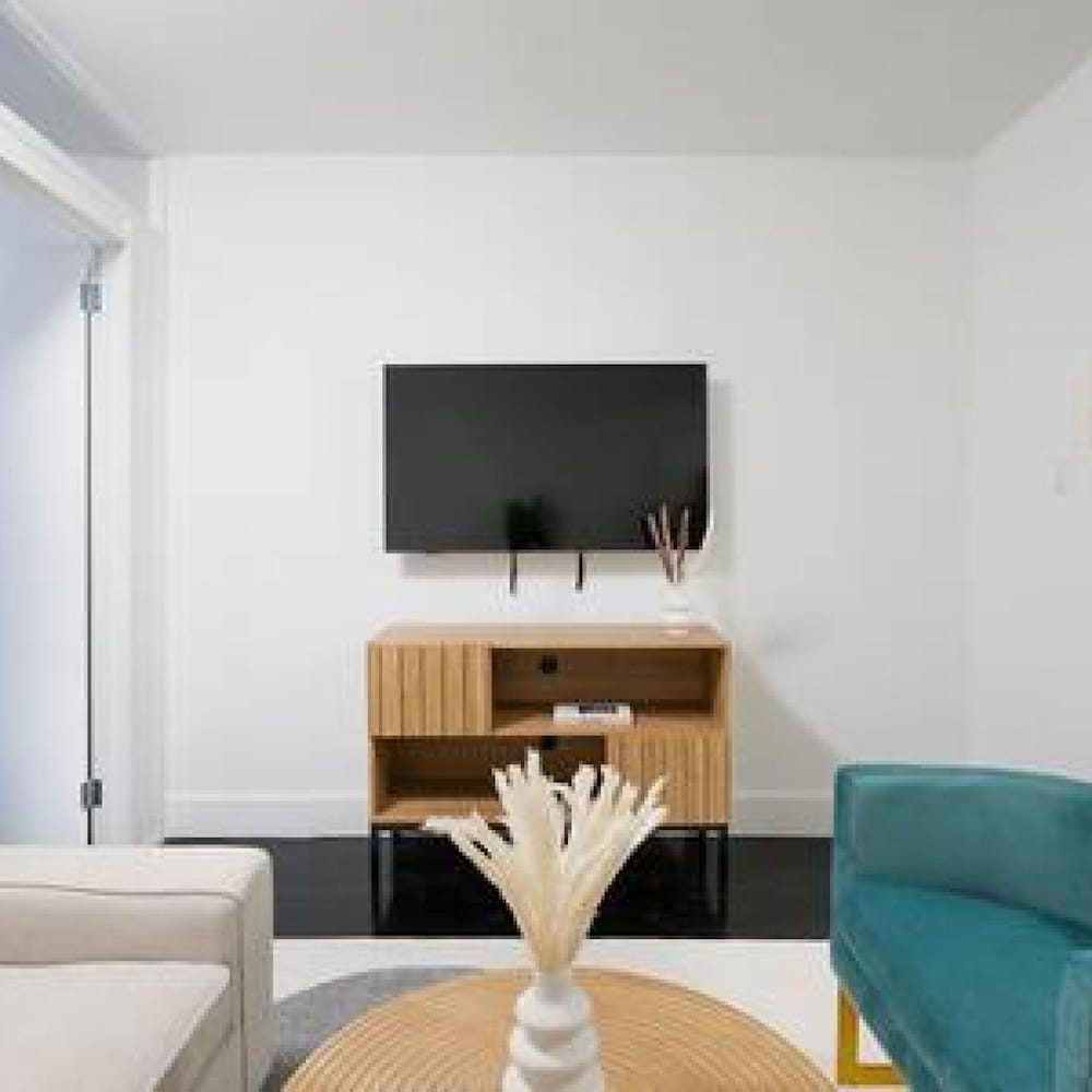 Apartment photo 3