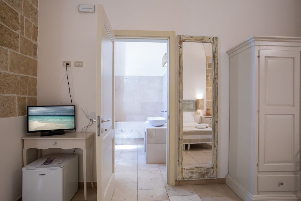 Deluxe Triple Room photo 3