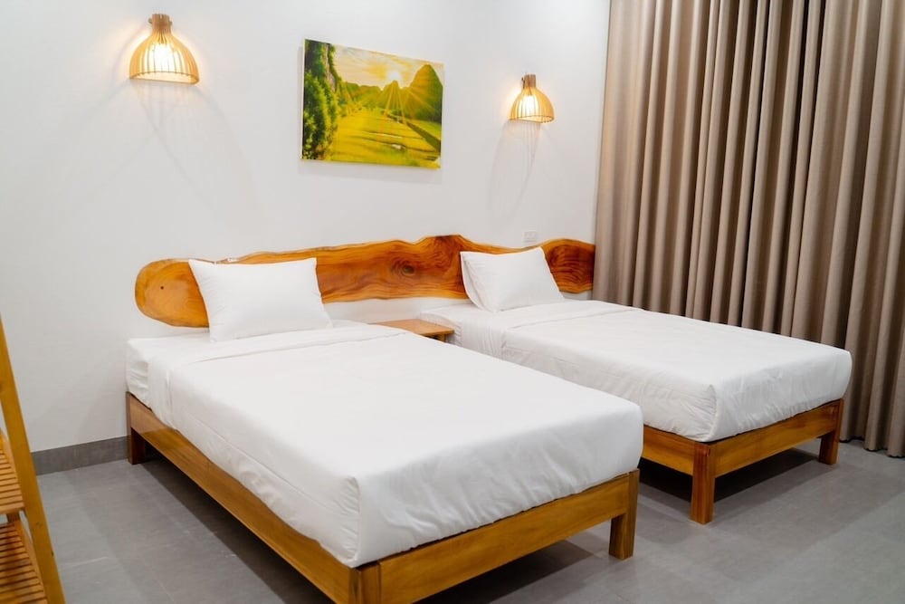 Deluxe Room, Courtyard View
