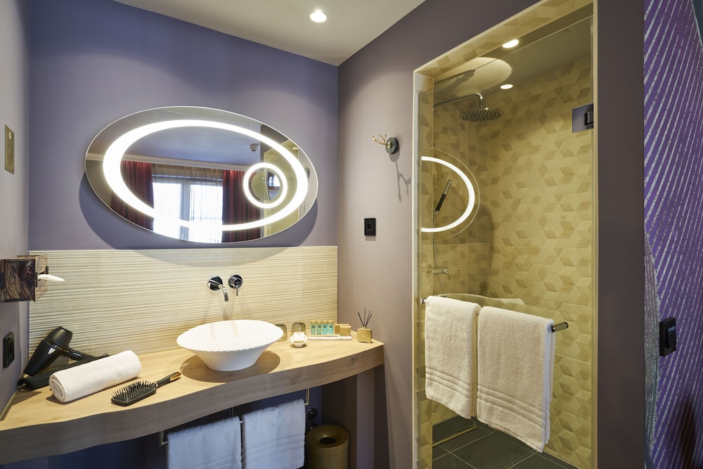 Grand Deluxe Triple Room - Photo 6