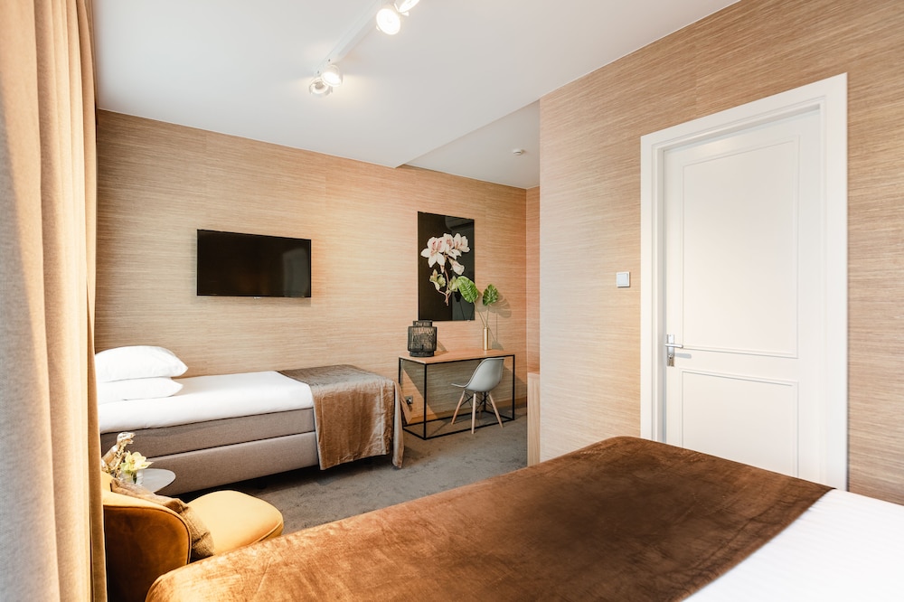 Family Triple Room photo 2