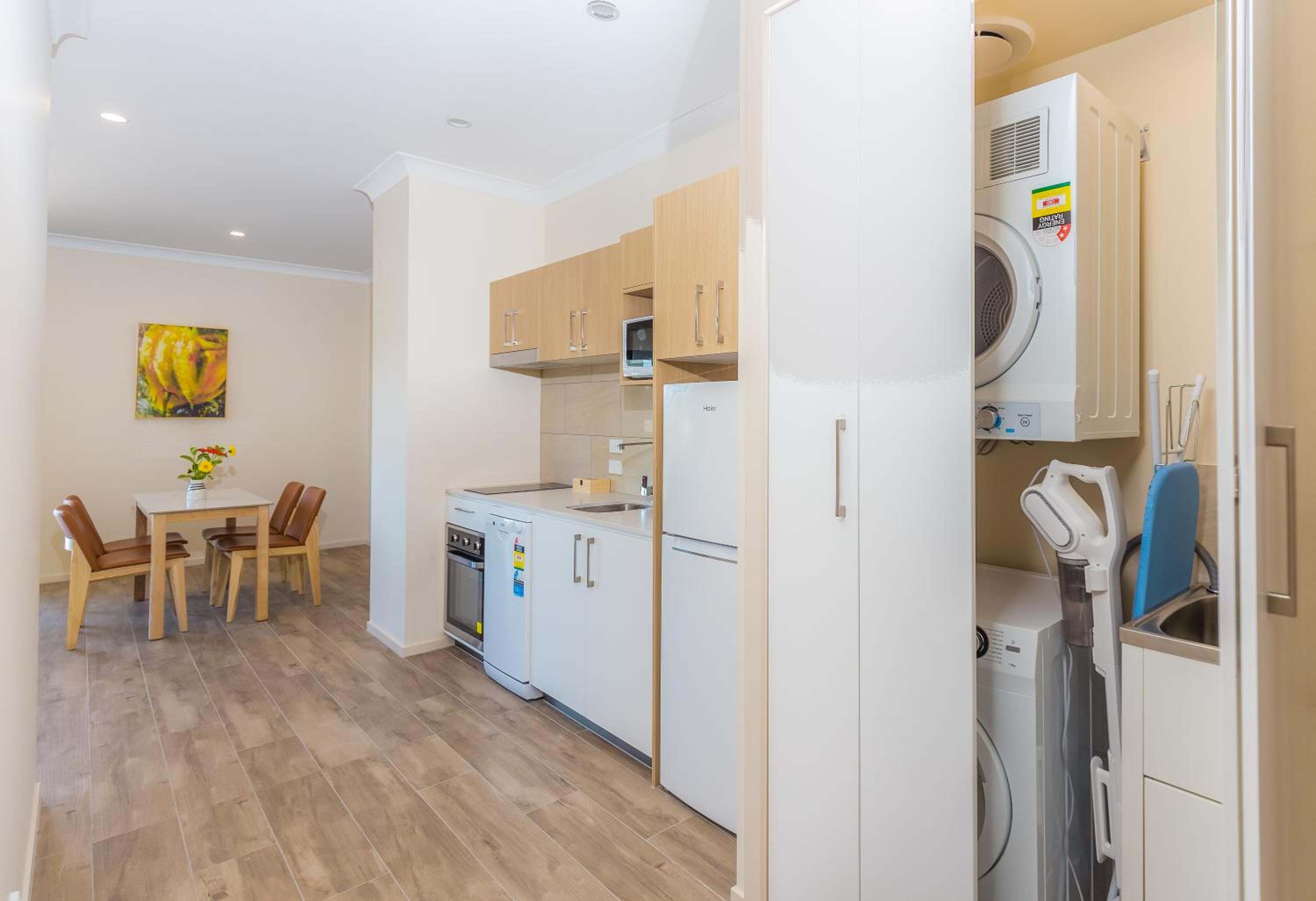 One-Bedroom Apartment- Windsor View - Photo 11