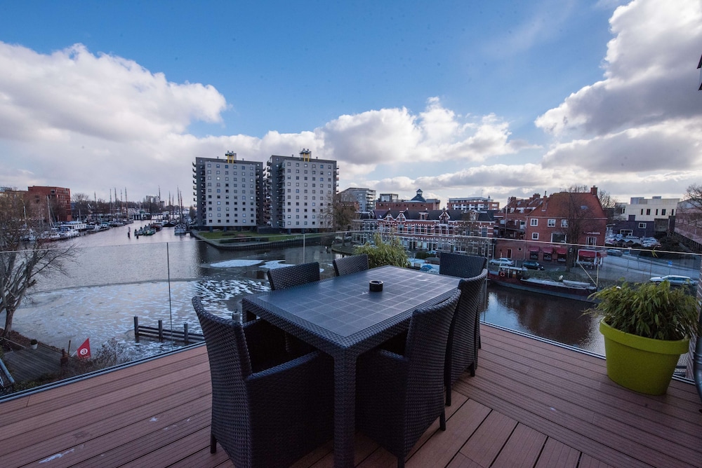 Standard Apartment, Multiple Beds, Balcony photo 3