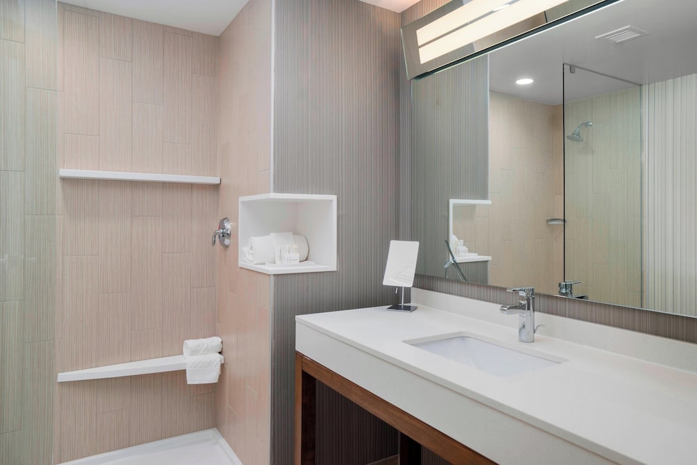 Courtyard by Marriott Niagara Falls, USA, Foto 4