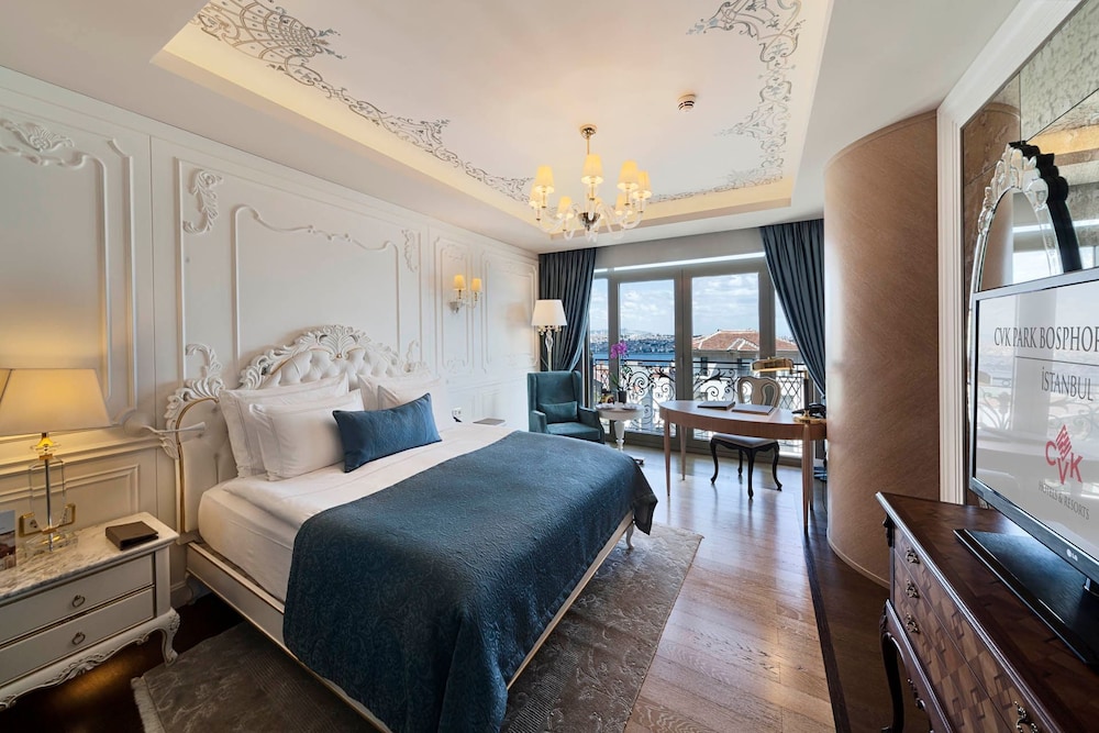 Superior Room with Sea View