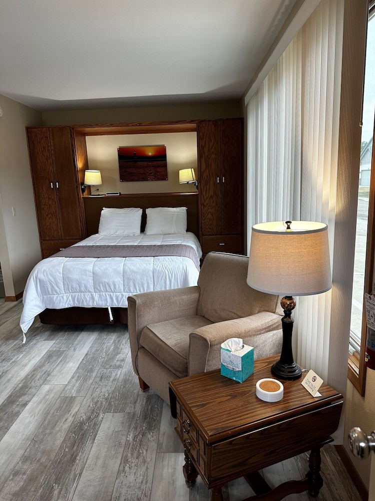 Superior Studio, Ensuite (Studio 317b) photo 3