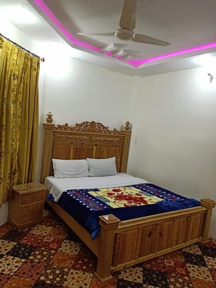 Standard Double Room - Photo 1
