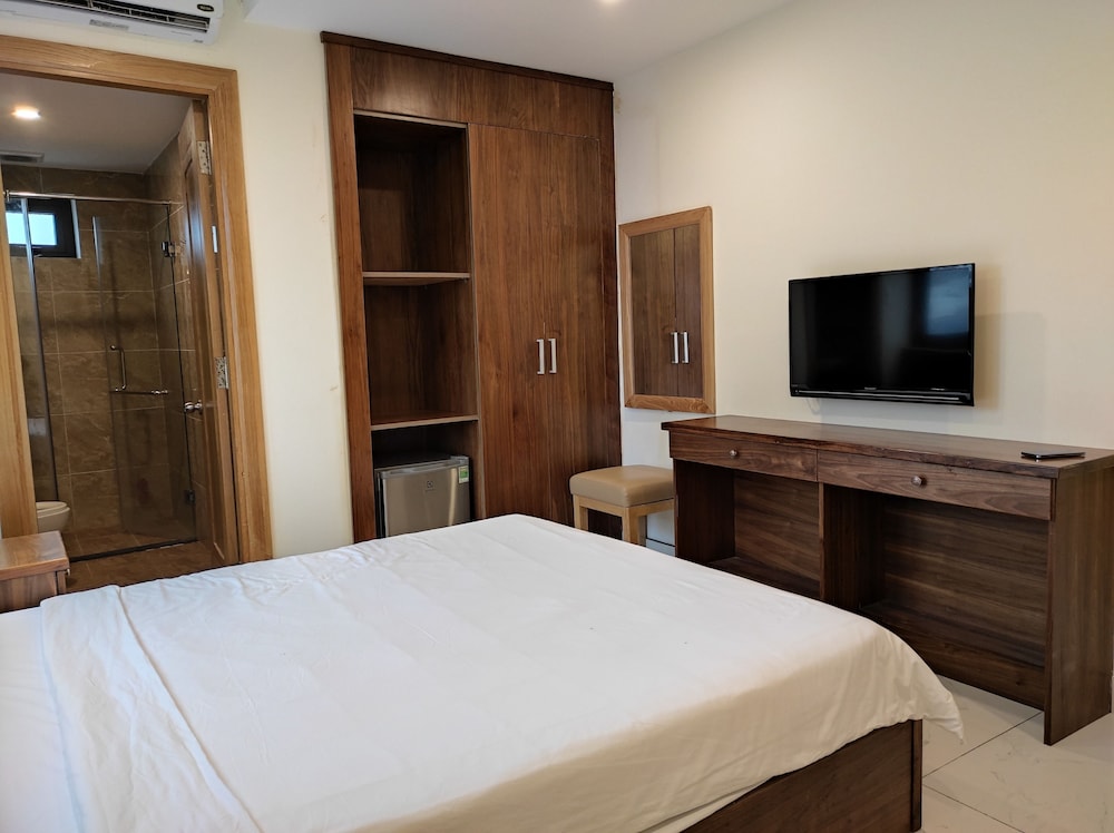 Deluxe Room, Sea View - Photo 6