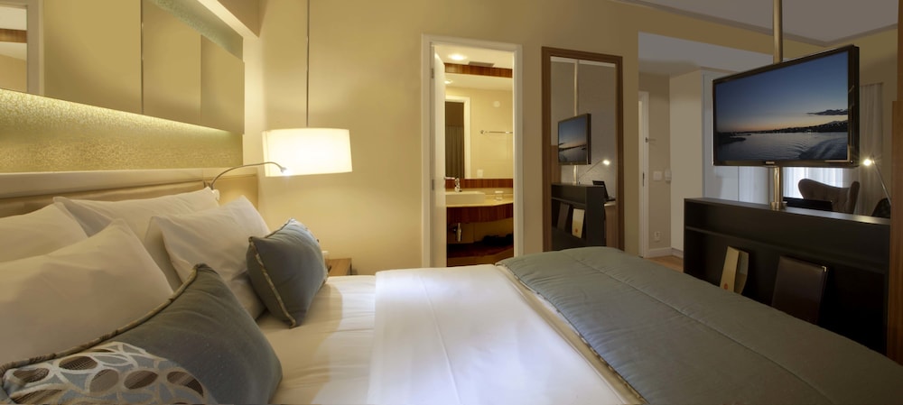 Business Room, 1 Queen Bed - Photo 2
