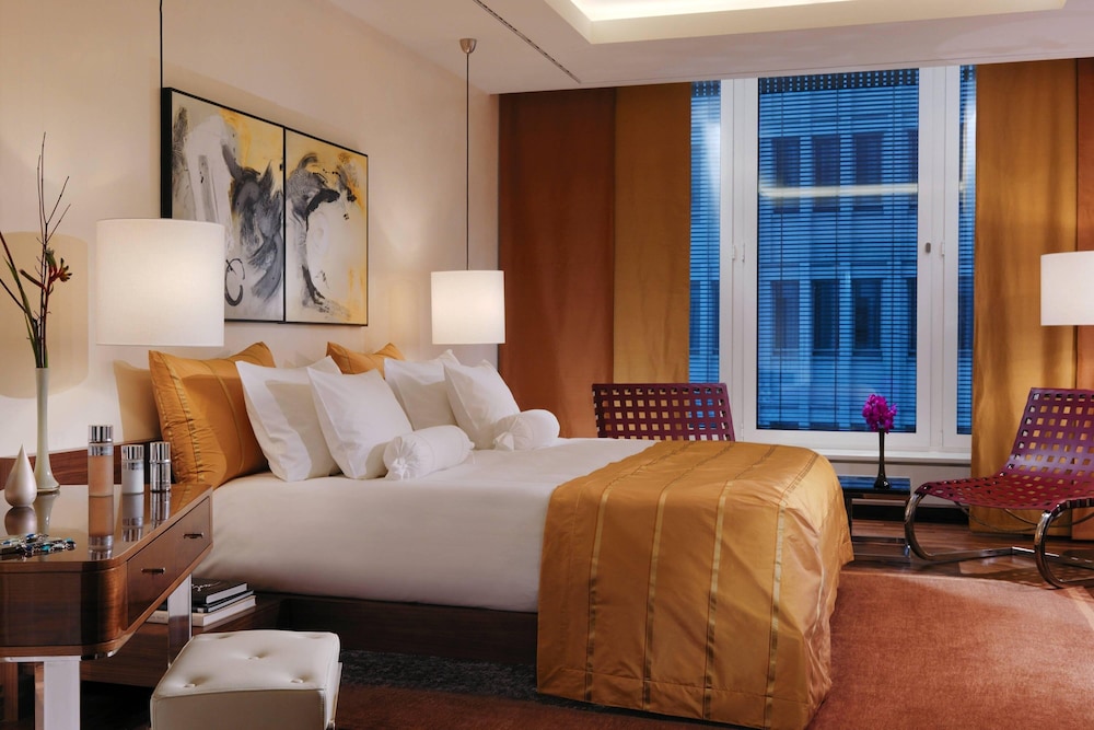 Penthouse, Multiple Beds (Ritz-Carlton,Club Lounge Access)